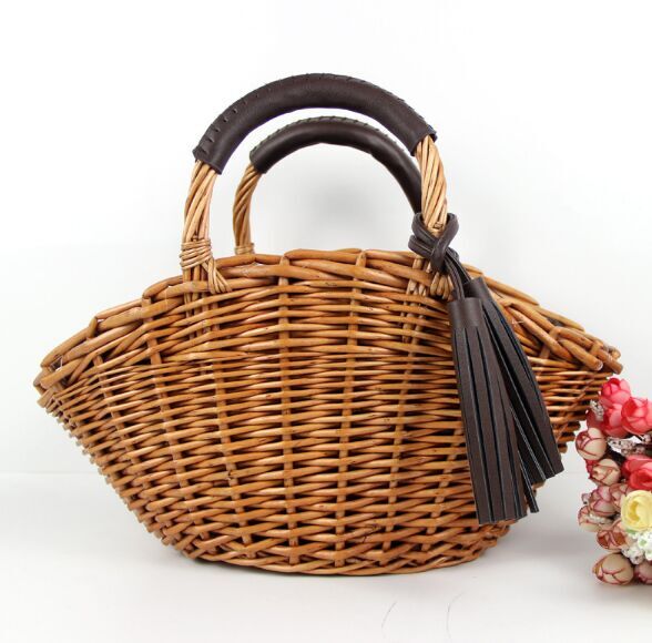 New Fashion women wicker straw bags holder with leather tassel manufacturer