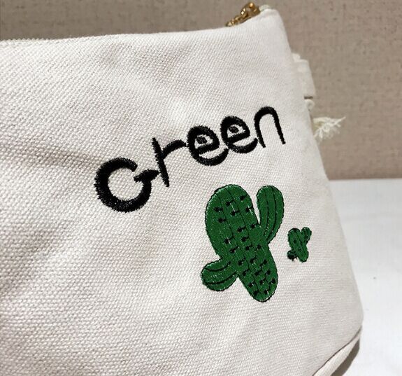 ​ Factory wholesale new design waterproof tote canvas beach bag small cross body totes